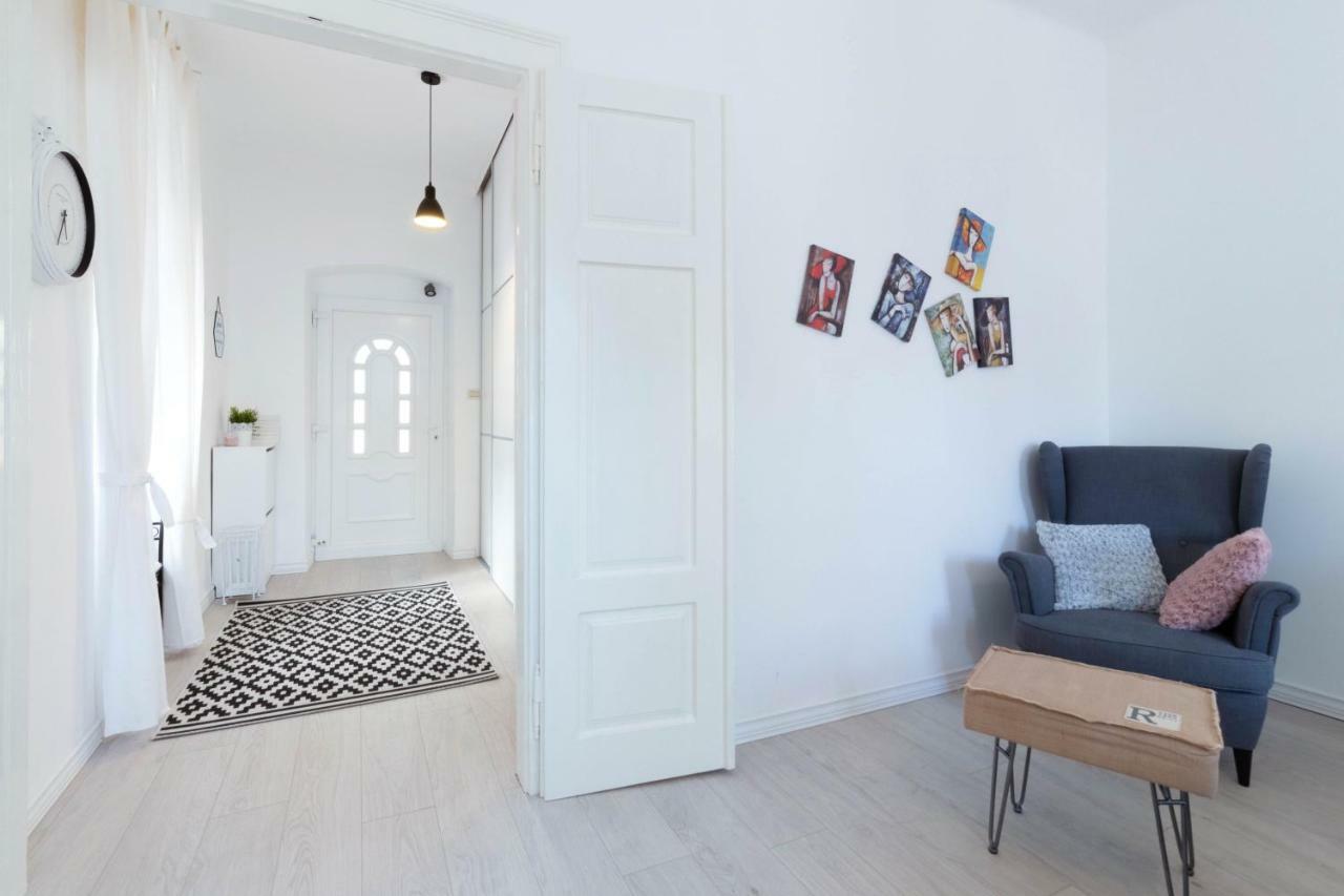 Little Fish Studio Rijeka Exterior photo